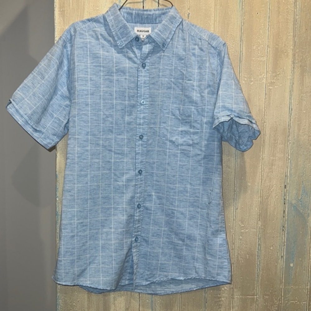 Haggar | Men's Button Up |‎ Size Med | Light Blue | Thin